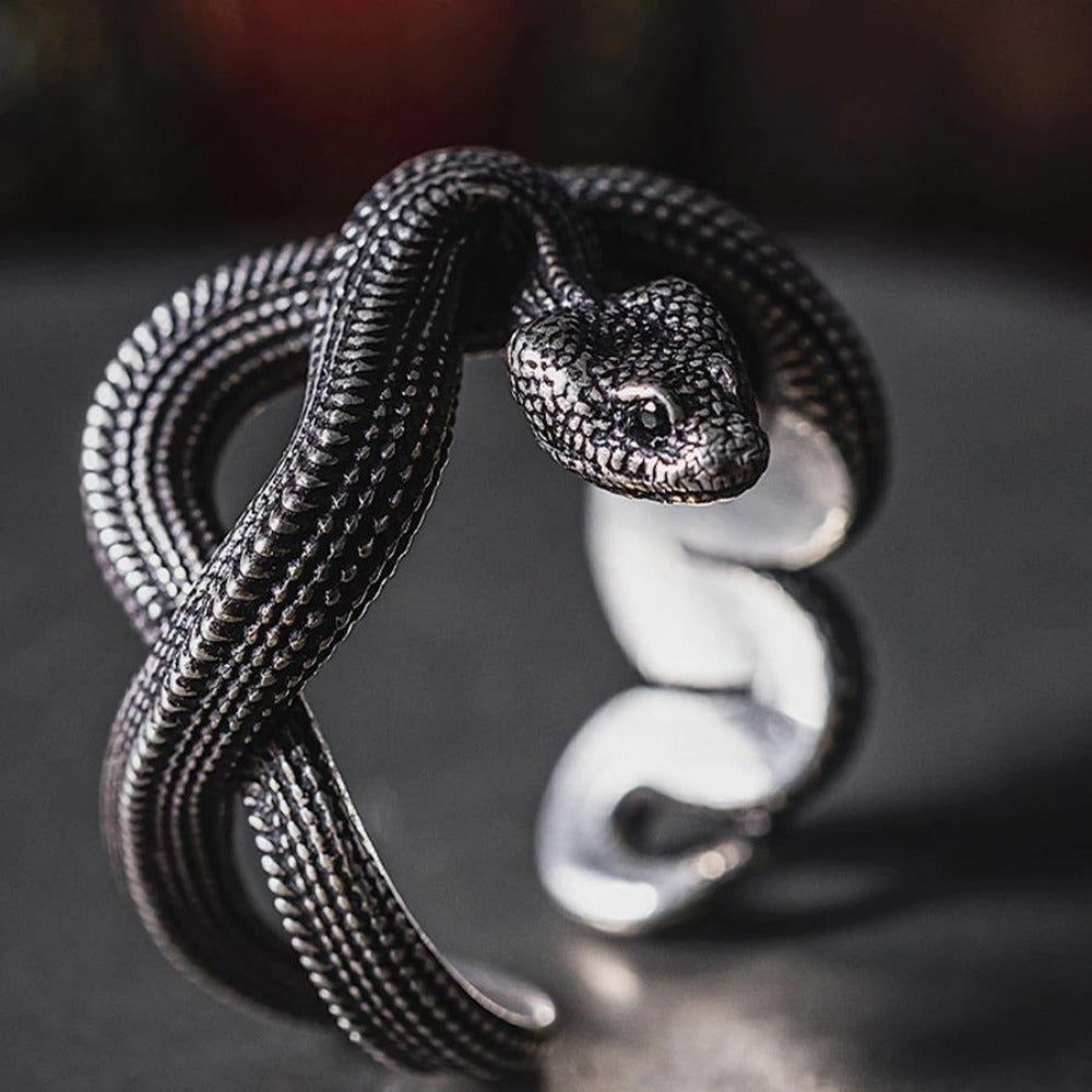 The Rattler Ring