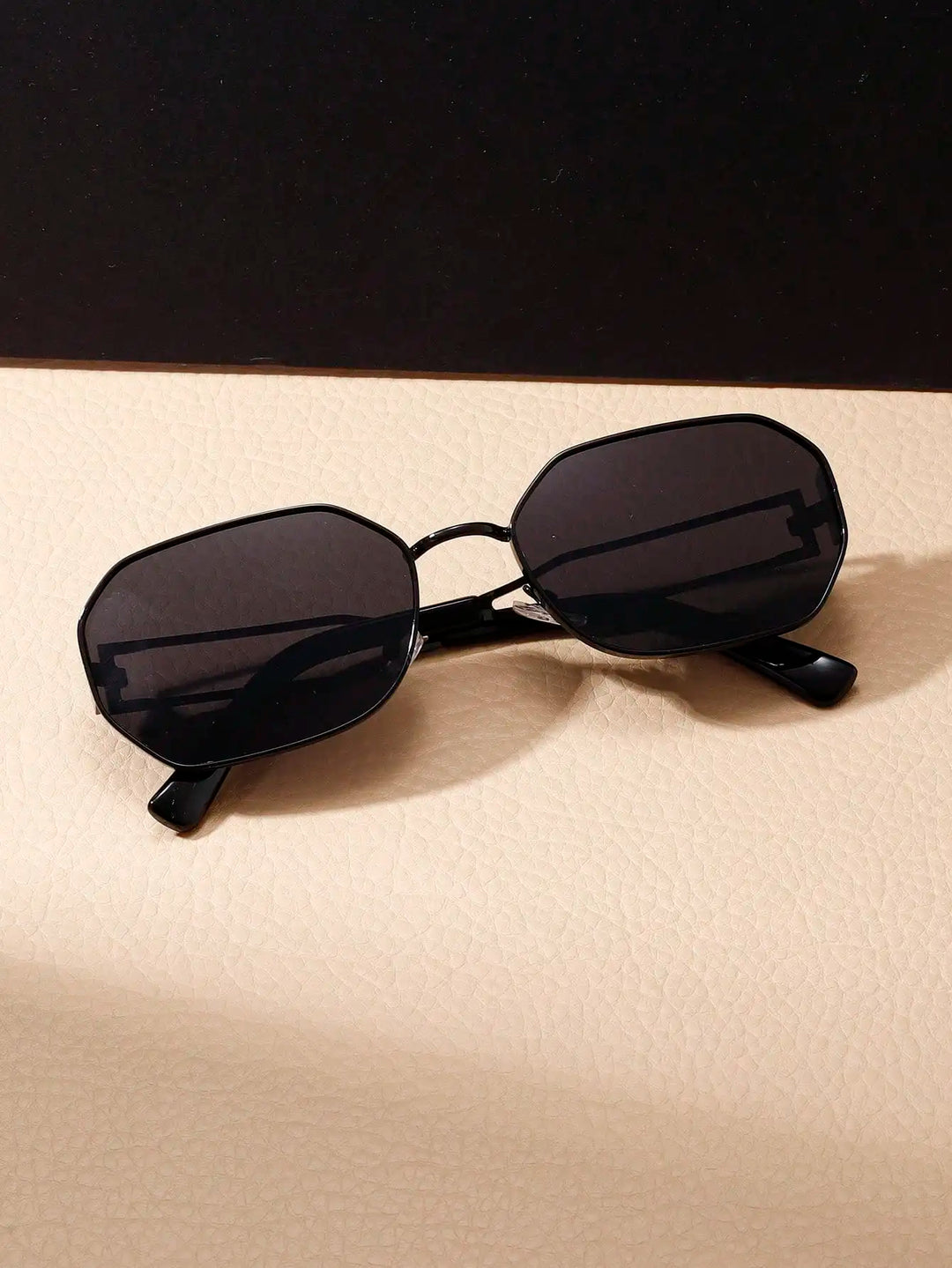Sulian Metallic Shades