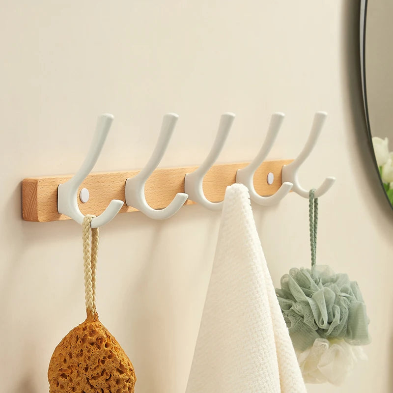 Tomé Towel Rack